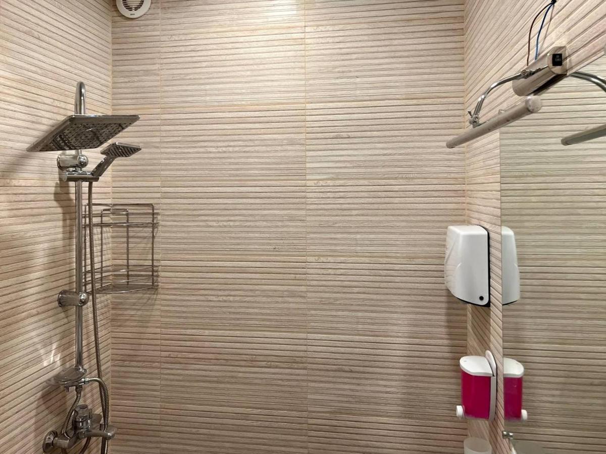 Best Builder Tbilisi ภายนอก รูปภาพ